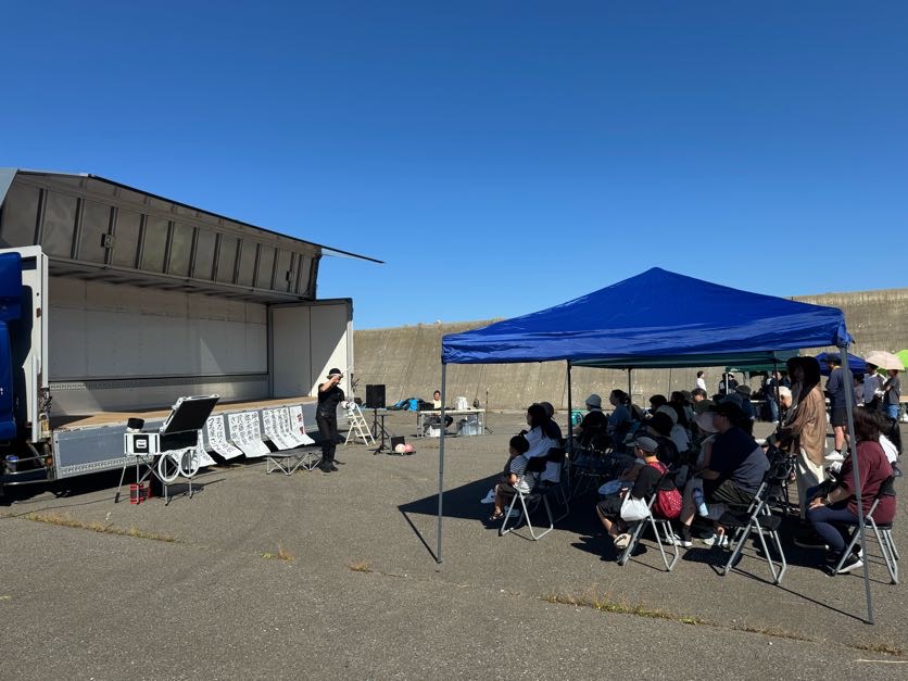 大道芸人のアットさん